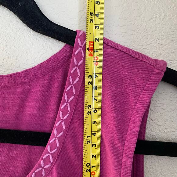 Kuhl Magenta Pink Shay Sleeveless Tank Embroidered Cotton Women's size Small - Picture 8 of 9